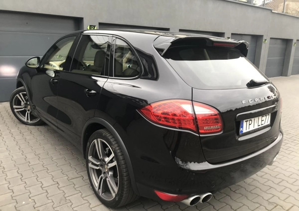 Porsche Cayenne cena 111111 przebieg: 152000, rok produkcji 2011 z Katowice małe 742
